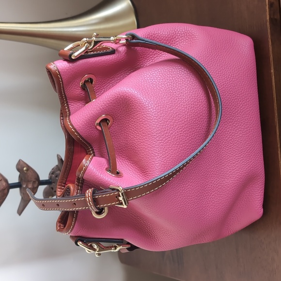 Dooney & Bourke Tassel Front Bucket Bag Aimee In Geranium Pink 💕NWT - Picture 9 of 16